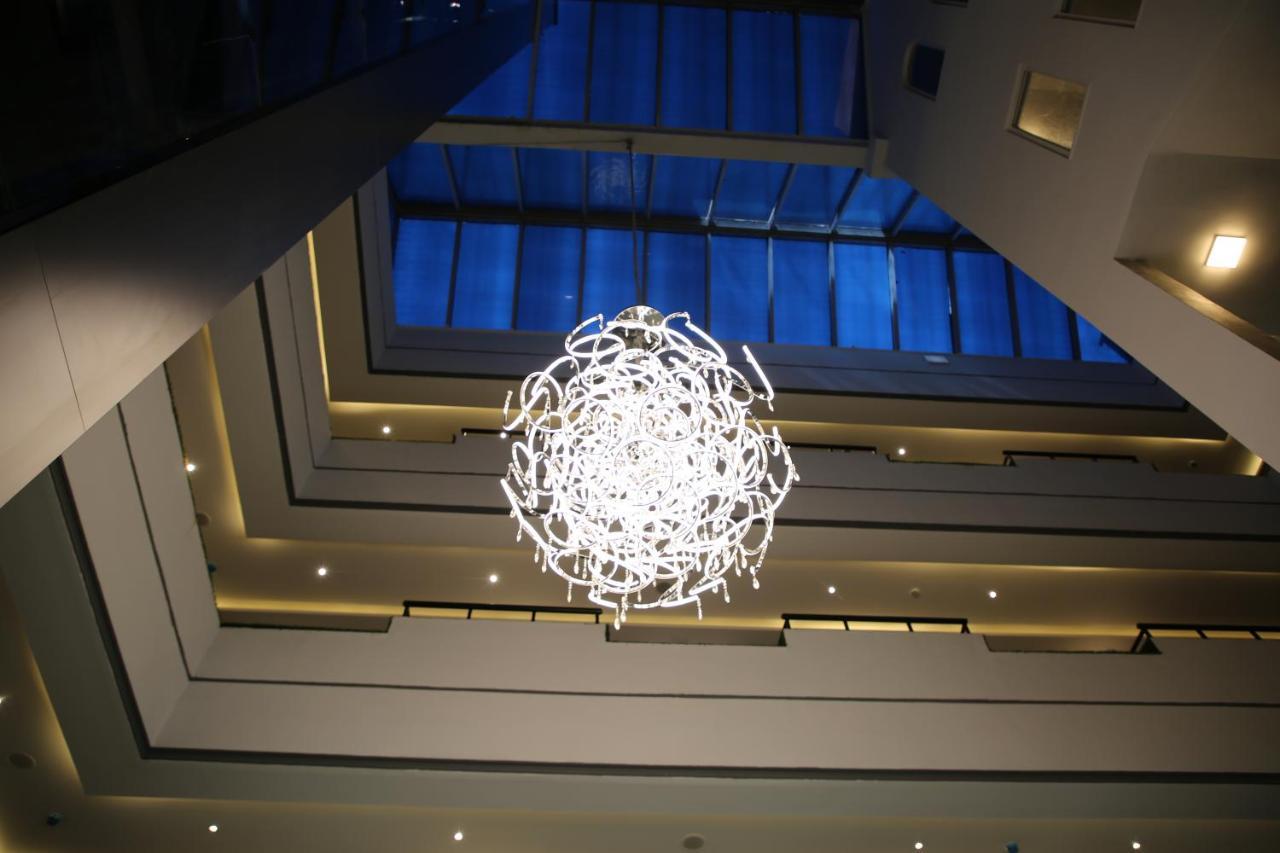 Kaya Hotel Amman Exteriör bild